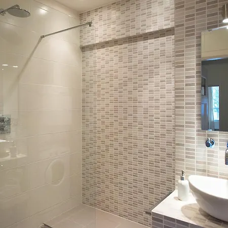 Apartment Bizstay Cornerhouse *