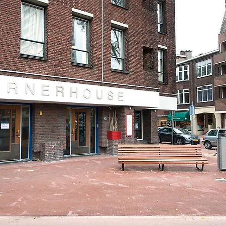Bizstay Cornerhouse Appartement *